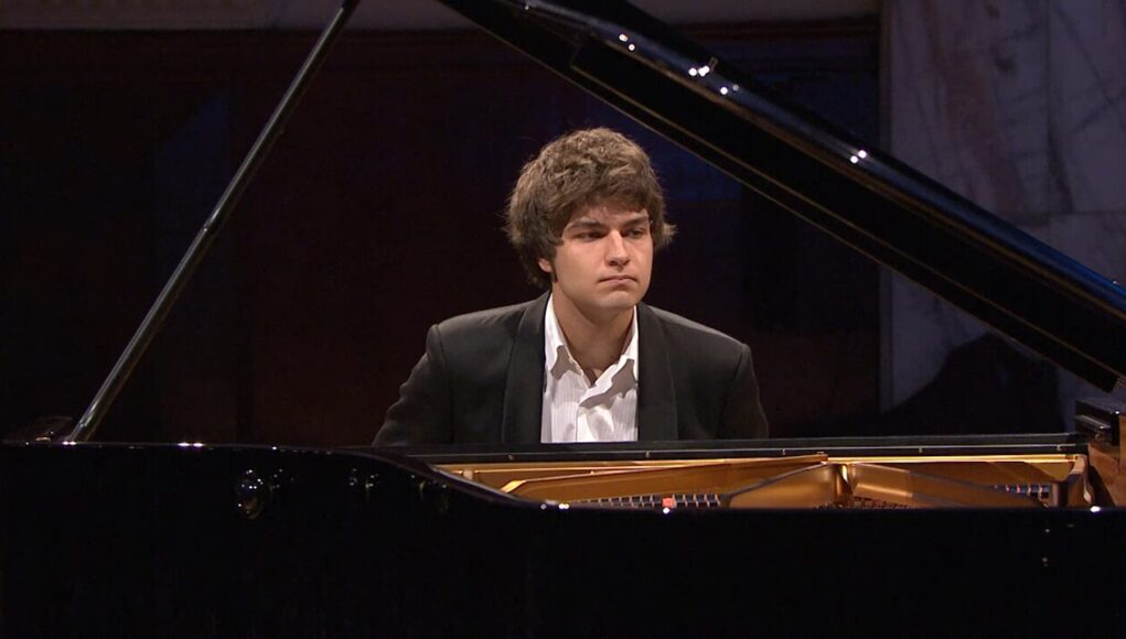 Pianisto Luko Geniušo rečitalyje – išskirtinė prancūzų muzikos tradicija